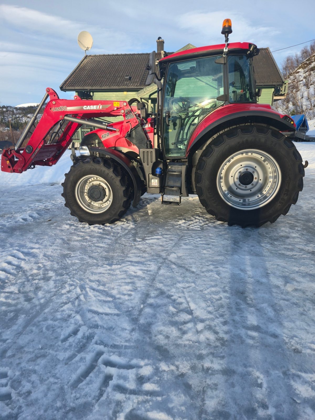 CASE IH Luxxum 120 - tracteur agricole occasion France