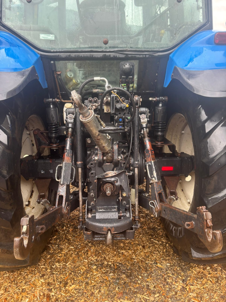 New Holland Tm 140 - tracteur agricole occasion France