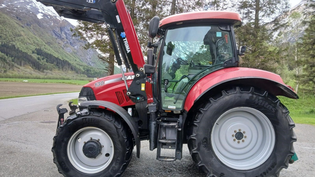 CASE IH Maxxum 130 EC. Multicontroller - tracteur agricole occasion France