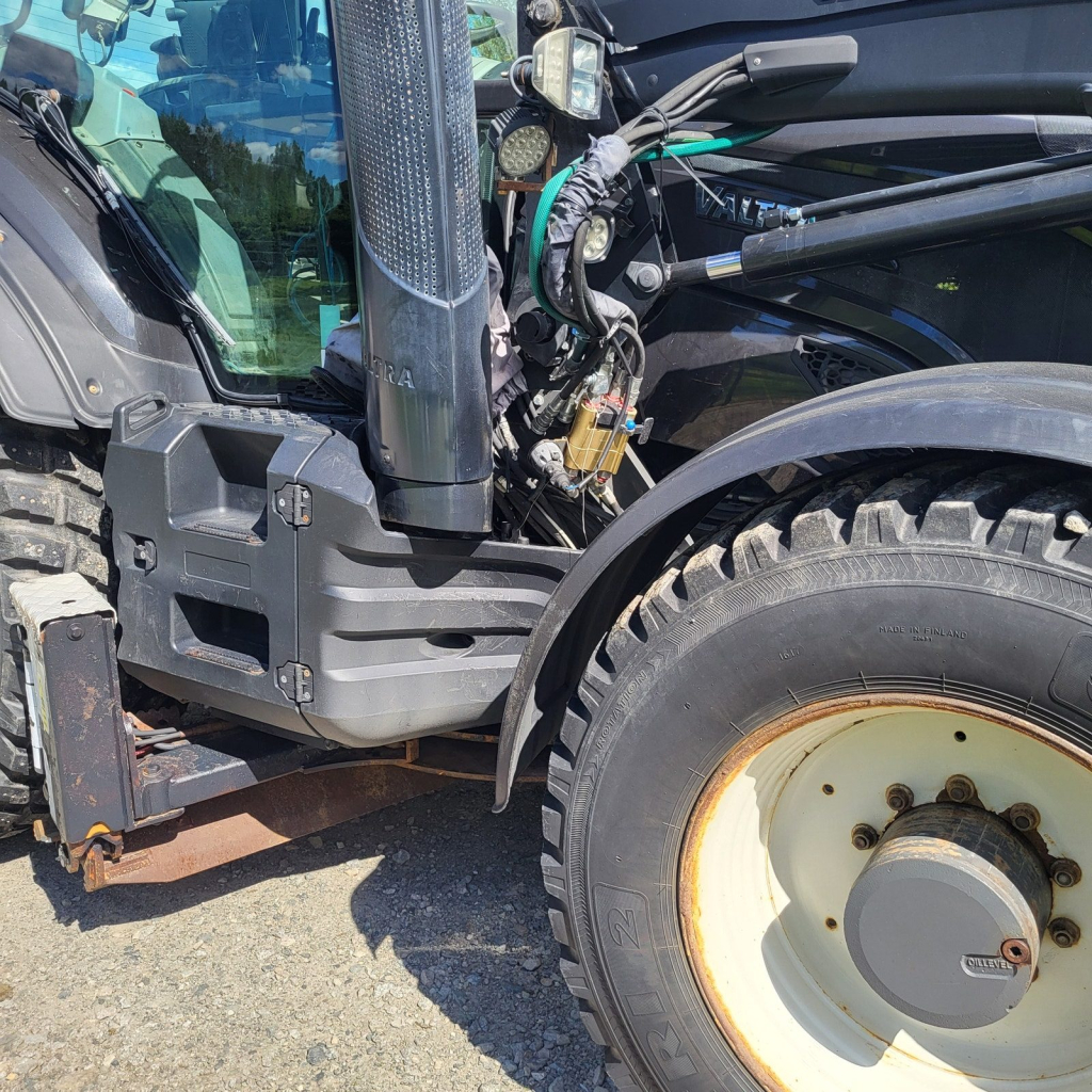 Valtra T- 234 - tracteur agricole occasion France