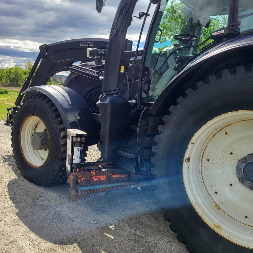 Valtra T- 234 - tracteur agricole occasion France