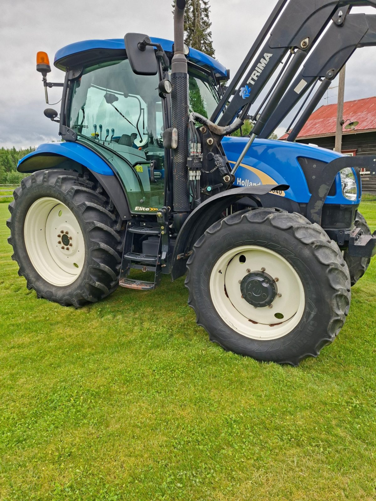 New Holland T6040 Elite