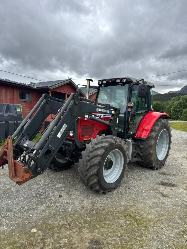 Massey Ferguson 6470, dynaskift 6