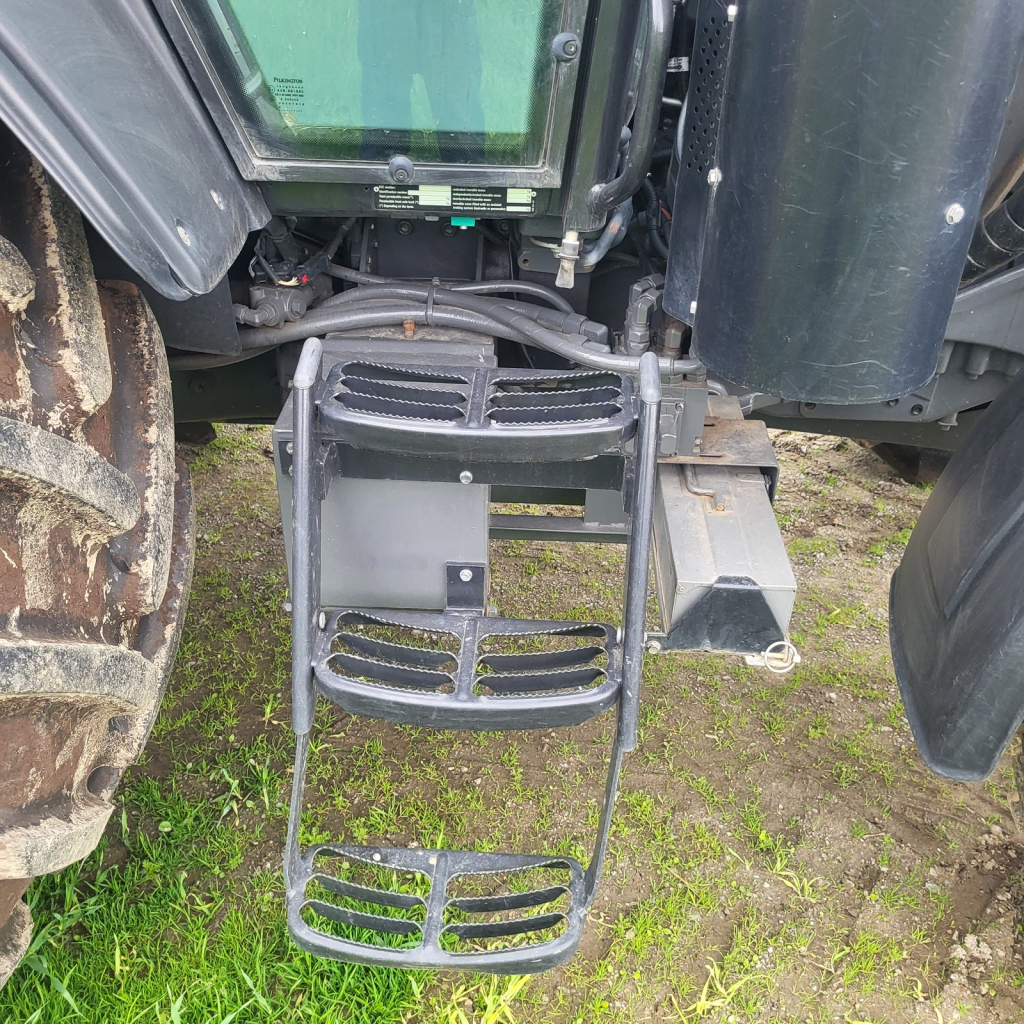 Valtra N-123 H3