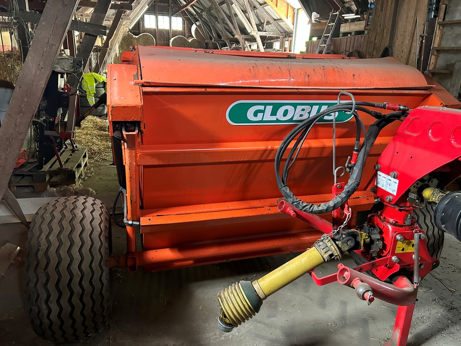 Globus GST 1600/35 småsteinhenter –
