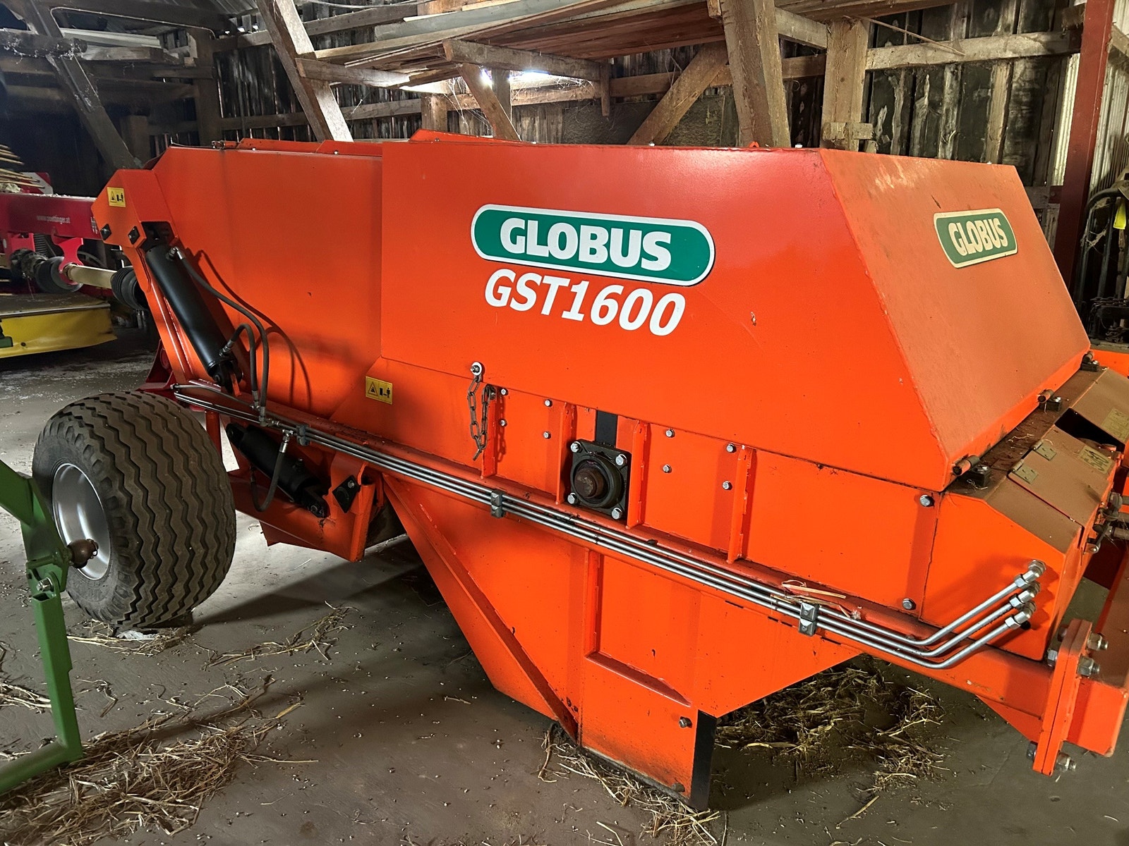 Globus GST 1600/35 småsteinhenter –