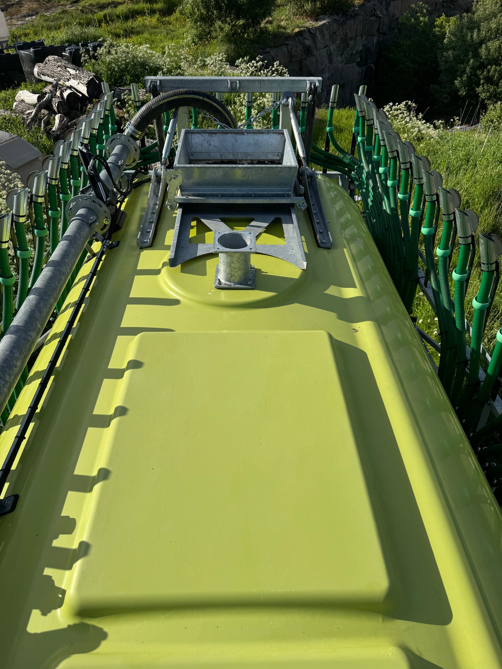 NY FLIEGL POLYLINE 11000, 750 DEKK, MEDSVINGENDE BAKAKSEL & 12 METER NEDFELLER