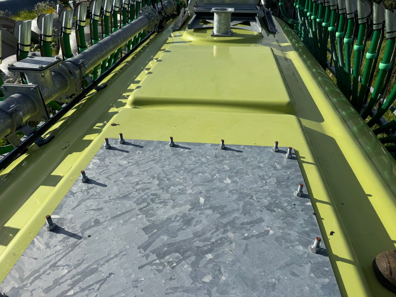 NY FLIEGL POLYLINE 11000, 750 DEKK, MEDSVINGENDE BAKAKSEL & 12 METER NEDFELLER