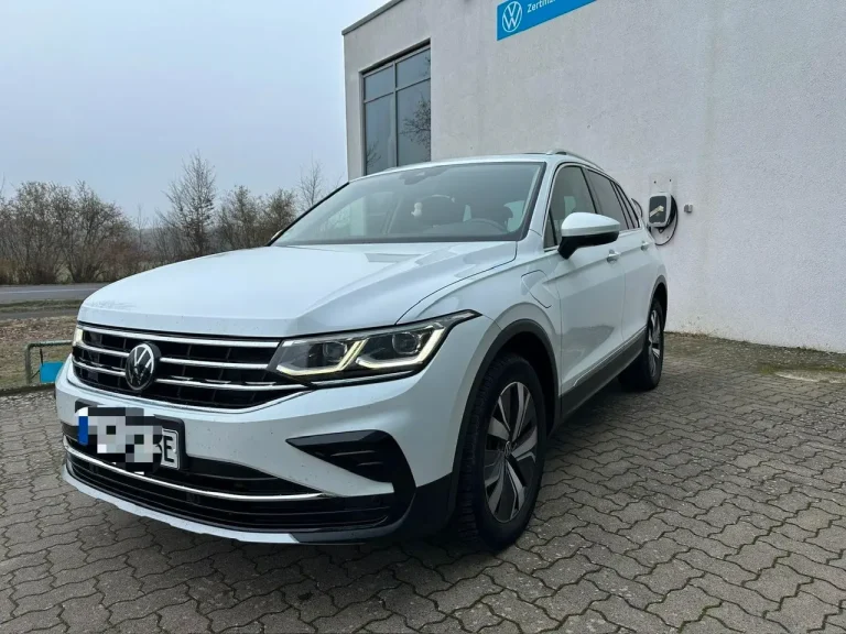 Volkswagen Tiguan 1.4 eHybrid OPF DSG Elegance Pano AreaView